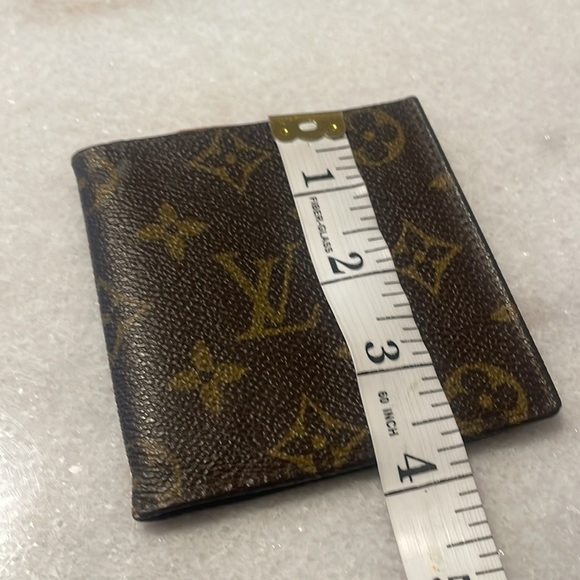 LV Monogram Wallet - Picture 3 of 12